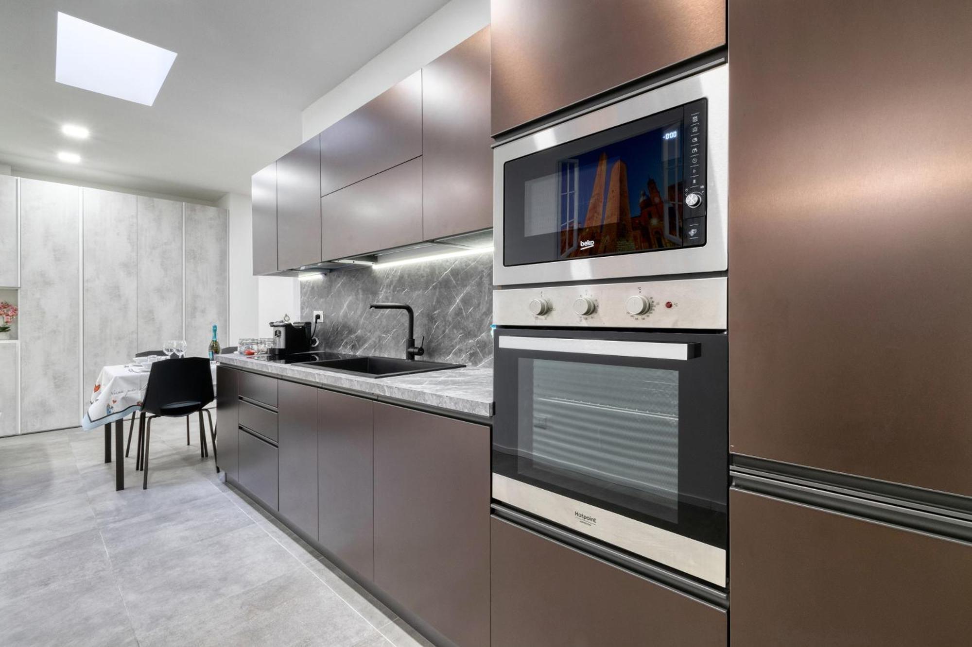 Guest House Ugo Lenzi Болоня Екстериор снимка