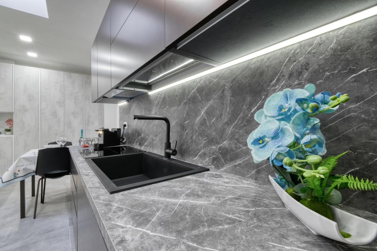 Guest House Ugo Lenzi Болоня Екстериор снимка