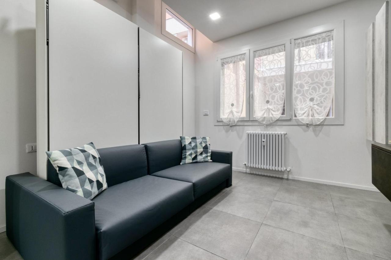 Guest House Ugo Lenzi Болоня Екстериор снимка